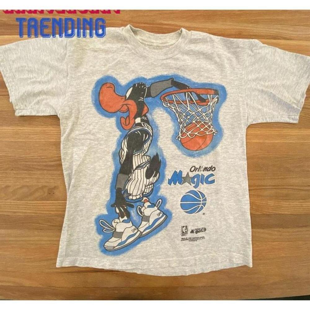 1995 Daffy Duck Orlando Magic Tshirt Classic